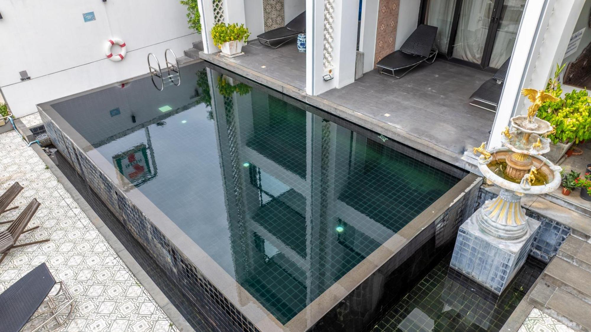 See Sea Villa Hotel Patong Екстериор снимка